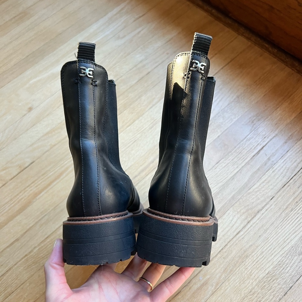 Sam Edelman Laguna Chelsea Boot - Black - Picture 3 of 8